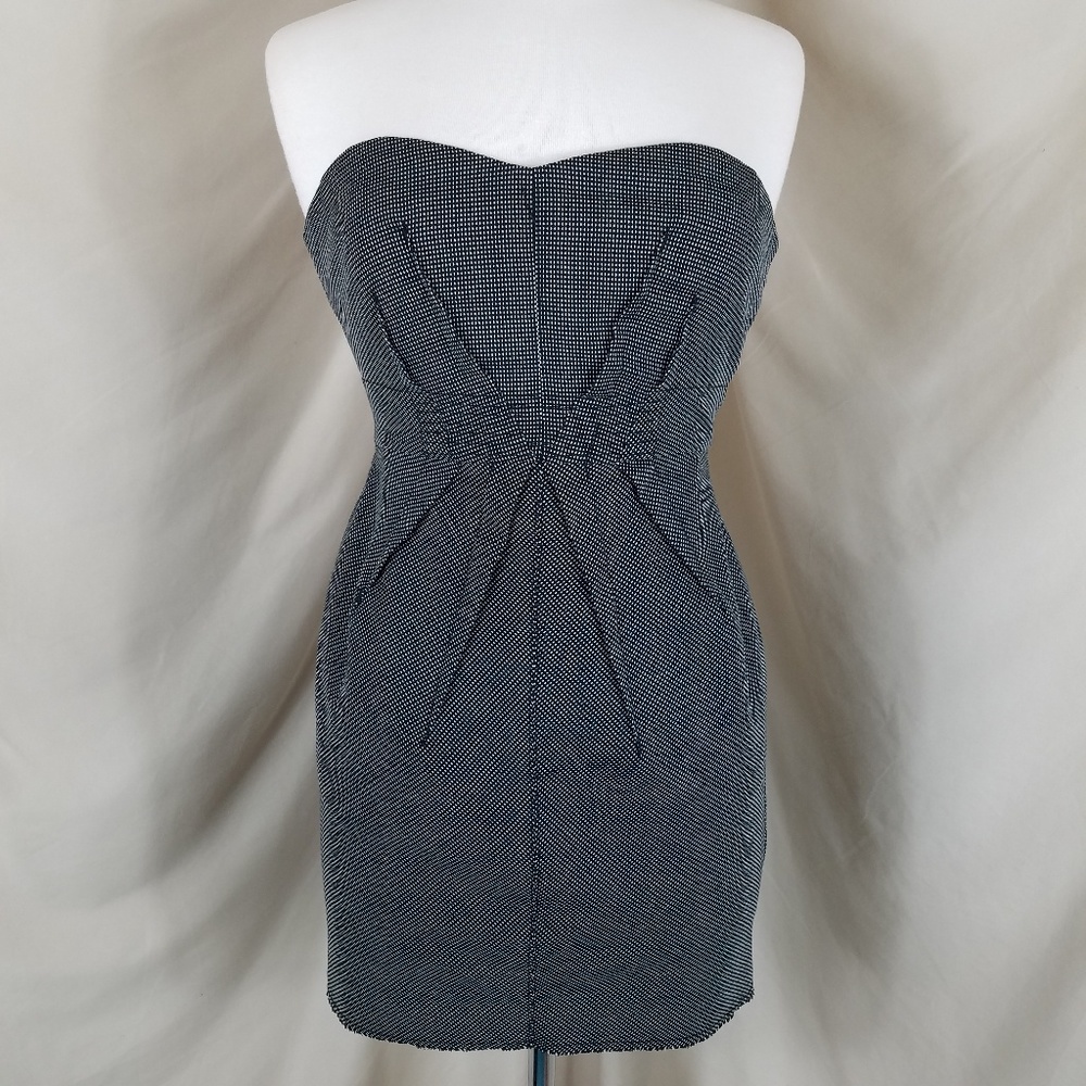UO Silence + Noise Sleeveless Dress